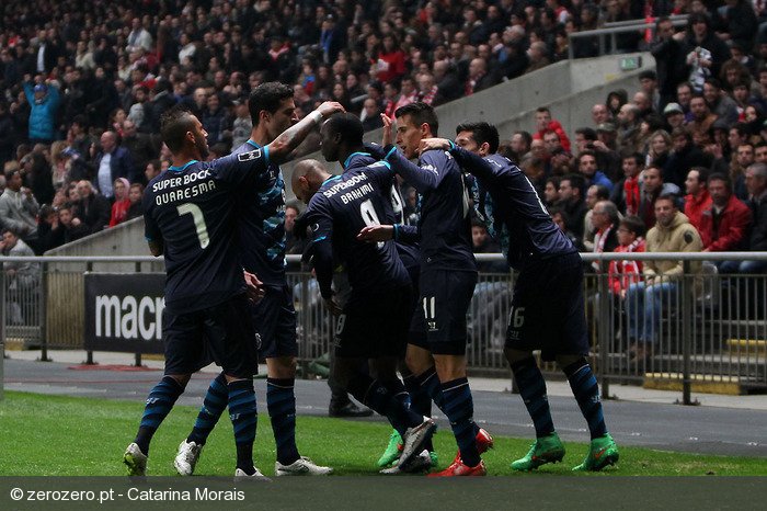 250672_galeria_sc_braga_v_fc_porto_liga_nos_j24_2014_15.jpg