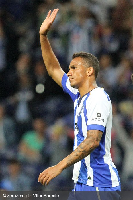 260684_galeria_fc_porto_v_penafiel_liga_nos_j34_2014_15.jpg