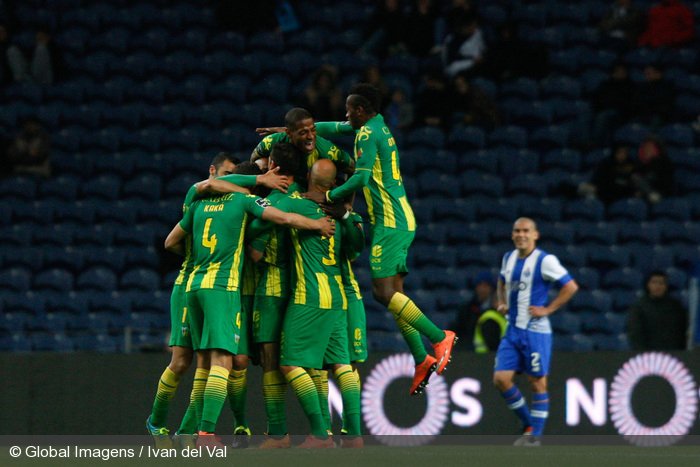328708_galeria_fc_porto_x_tondela_liga_nos_2015_16_j28.jpg